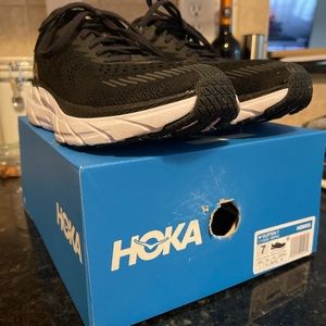 Hoka’s Womens